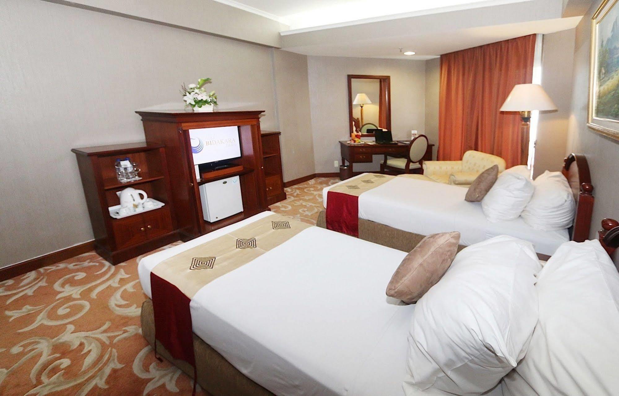 Hotel Bidakara Jakarta Exterior photo
